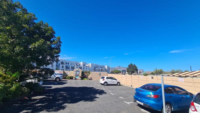 To Let 1 Bedroom Property for Rent in Strand Central Western Cape